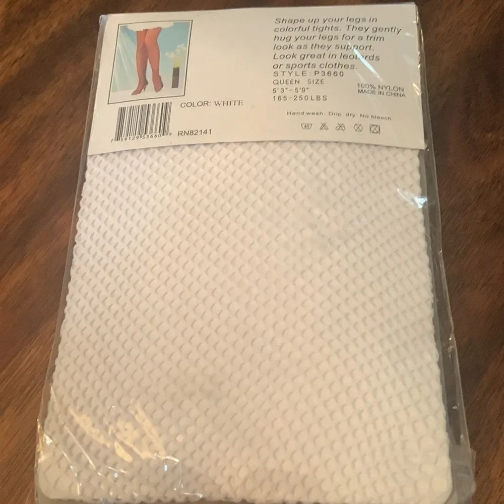 NIP Sophia fishnet fashion pantyhose in white Queen size 5’3-5’9 165-250